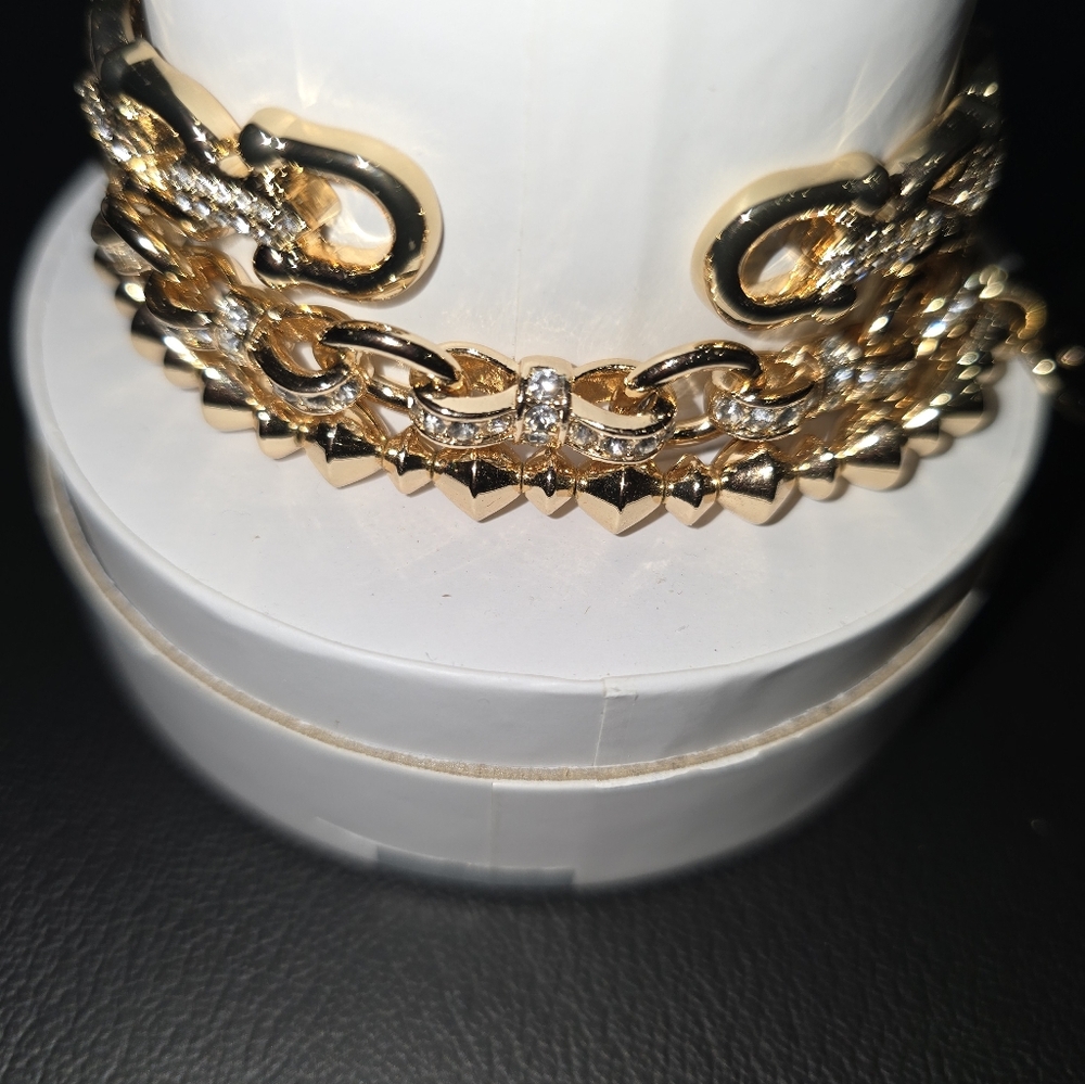 Elegant Gold and Black Women's Bracelet The BOW Summer STACK